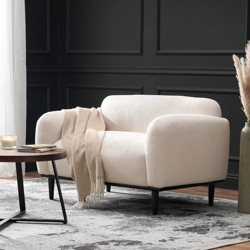 Alba Tufted Loveseat, tufting detail
